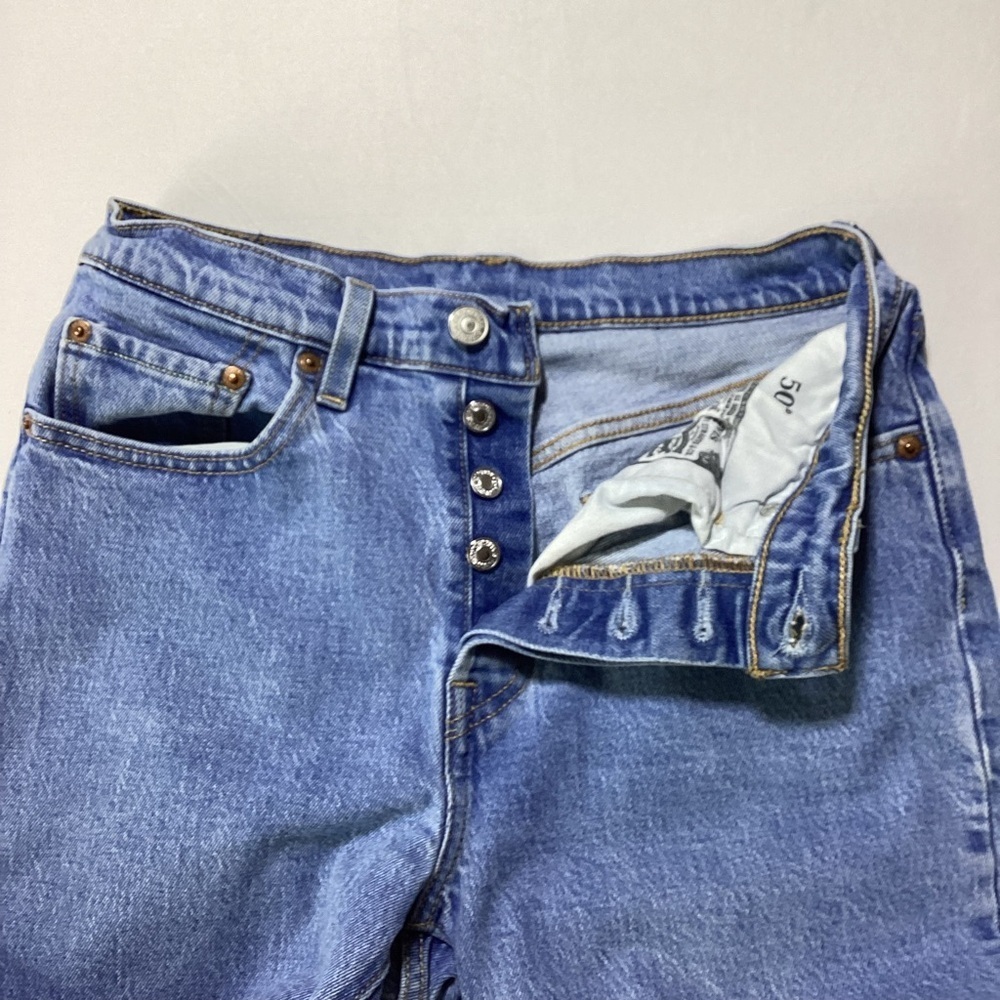 Levi's 501 Button Fly Light Blue Cropped Jeans - Picture 3 of 11